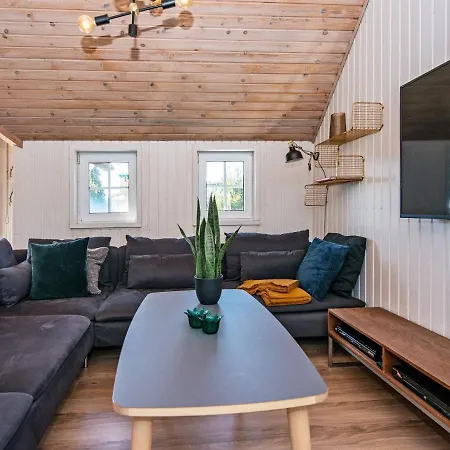 Nine-bedroom In Fano Ferienhaus Sønderho