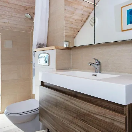 Ferienhaus Nine-bedroom In Fano Sønderho