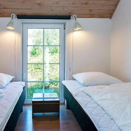 Ferienhaus Nine-bedroom In Fano *
